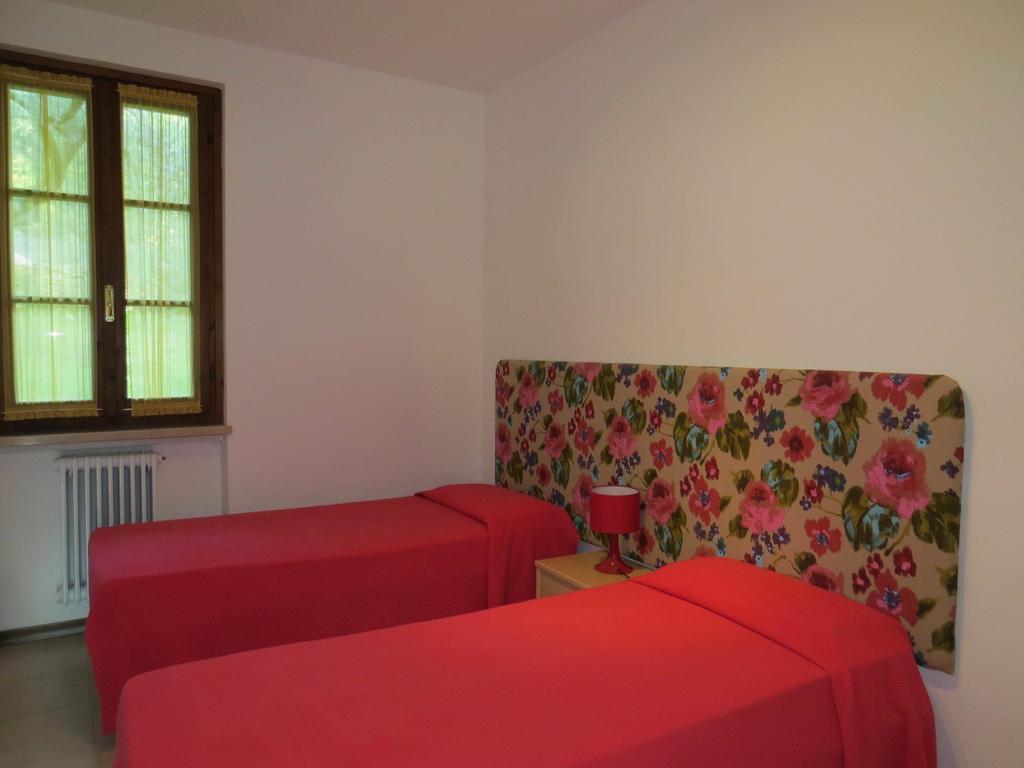 Residence Liana Albisano 토리델베나코 외부 사진